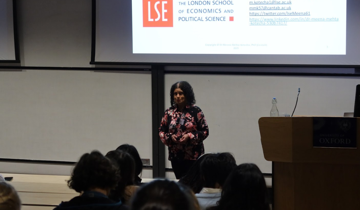 Meena lecturing at LSE