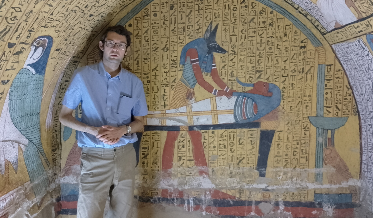 Alex inside egyptian tomb