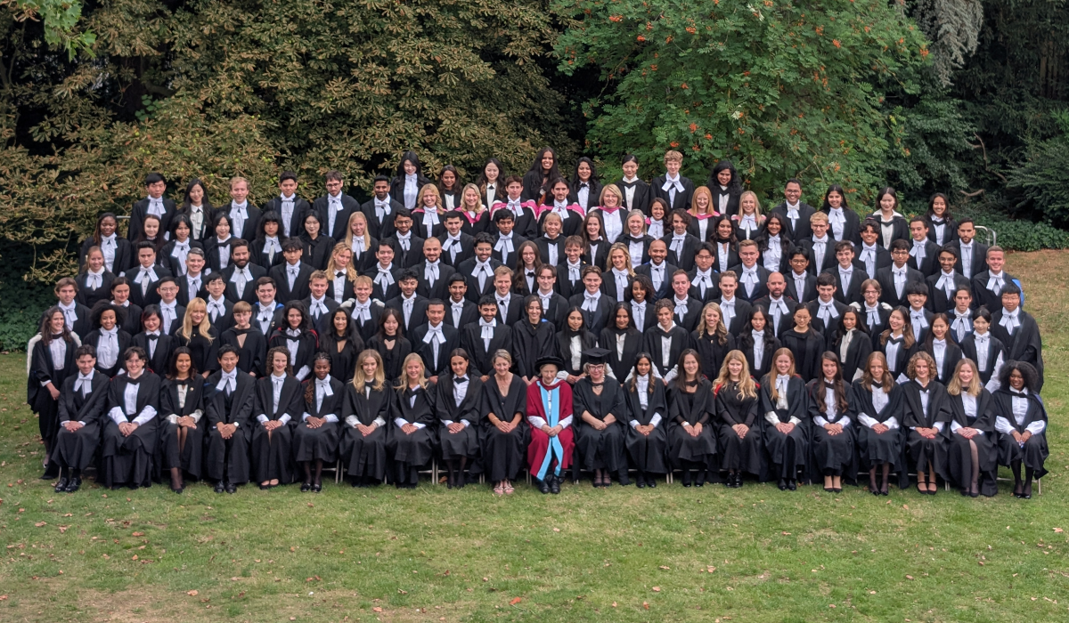 Graduands group picture at Lucy Cavendish College